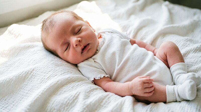 Un bébé naît d'une greffe d'ovaire entre soeurs non jumelles