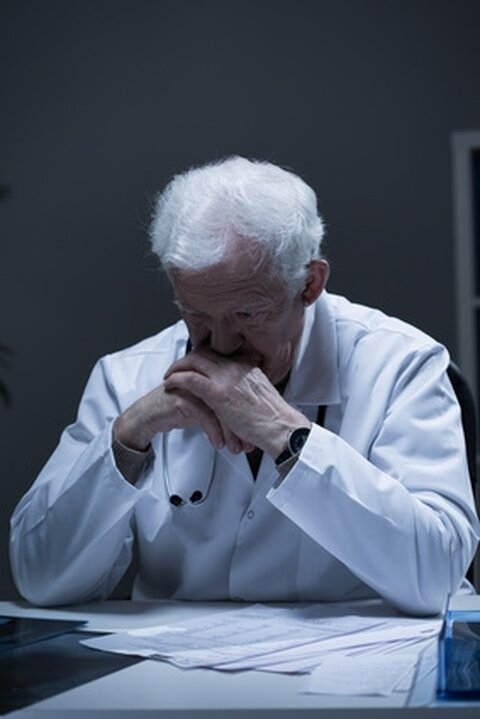 Most doctors opposes physician-assisted suicide, poll finds