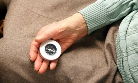 Démence et dispositifs de détection d’errance: Avis du comité Consultatif de Bioéthique de Belgique