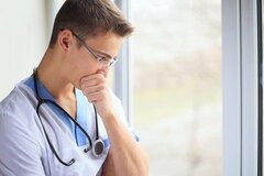 Une « sensibilisation » à l’avortement dans les cours des futurs médecins