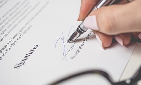 Draagmoederschap en afstamming: het EHRM blijft terughoudend